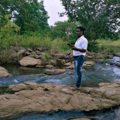 ख़ामोशी ने, शब्दों से ज्यादा कहा...!