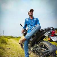 आप कौन है