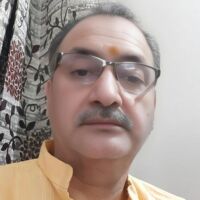 *सबकी अपनी अखियां जी*