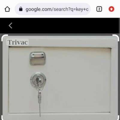 किस तिजोरी की चाबी चाहिए