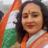 भारत देश महान है।