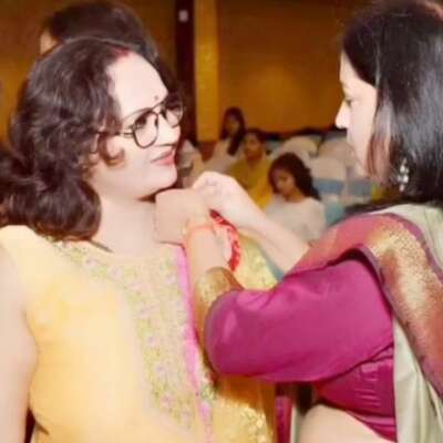 यादों की है कसक निराली