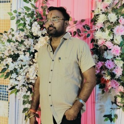 प्रेम के ढाई आखर : हरवंश हृदय