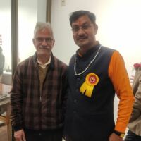 स्वयं को बचाकर