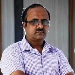 घास को बिछौना बना कर तो देखो