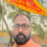 नवगीत: श्वांसें करें हवन