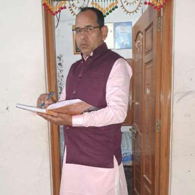 होगा कोई ऐसा पागल