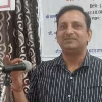 जनता मुफ्त बदनाम