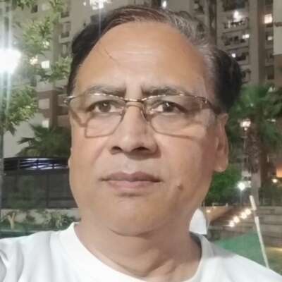 पहले जो मेरा यार था वो अब नहीं रहा।