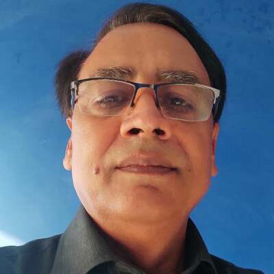 जिंदगी देखा तुझे है आते अरु जाते हुए।