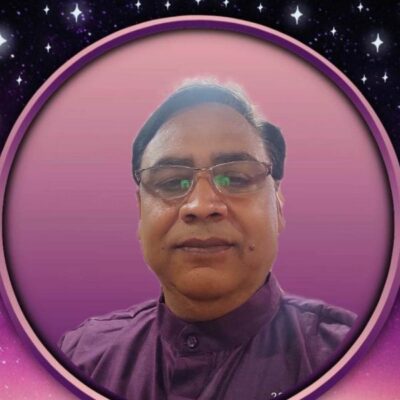 सुरभित पवन फिज़ा को मादक बना रही है।