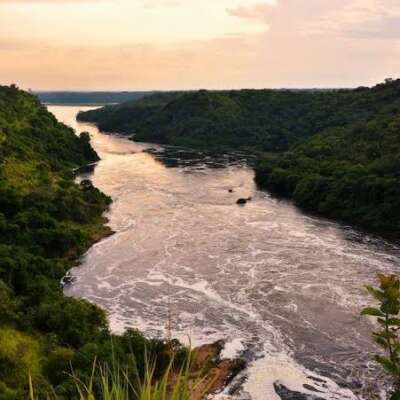 बाल कविता: नदी