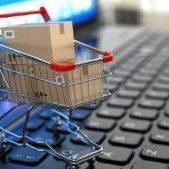 ऑनलाईन शॉपिंग।