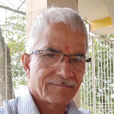 बहकने दीजिए