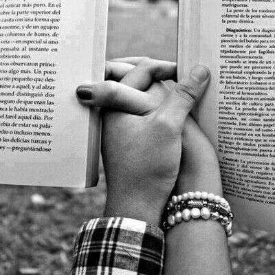 आओ एक गीत लिखते है।