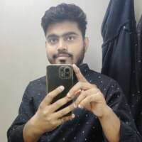 कई शामें शामिल होकर लूटी हैं मेरी दुनियां /लवकुश यादव 