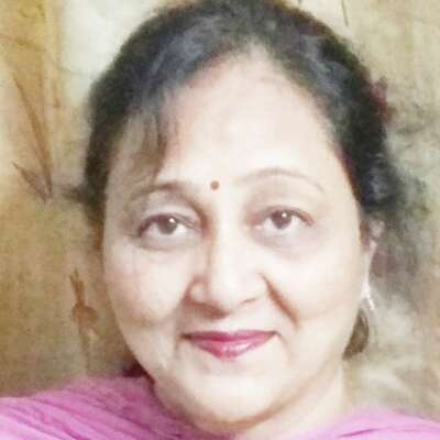 ख़ुलूसो - अम्न के साए में काम करती हूँ