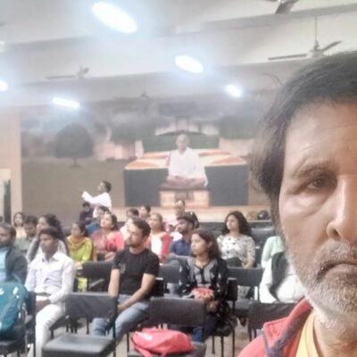 * माथा खराब है *