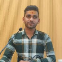 समाज में आज भी व्याप्त है छुआछूत–अमन कुमार