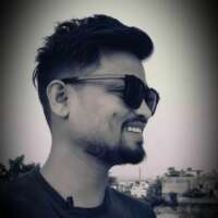 क्या पता मैं शून्य न हो जाऊं