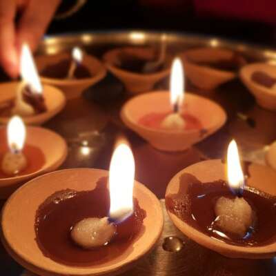 दीप ऐसा जले