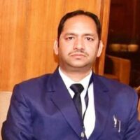 चक्रव्यूह की राजनीति