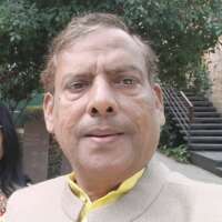 *अखबारों में झूठ और सच, सबको सौ-सौ बार मिला (हिंदी गजल)*