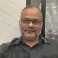 ऐ गंगा माँ तुम में खोने का मन करता है…