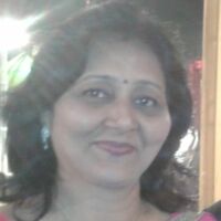 हमको हालात से जूझना आ गया