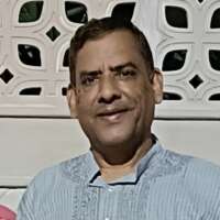 18) अंग्रेजी का अखबार