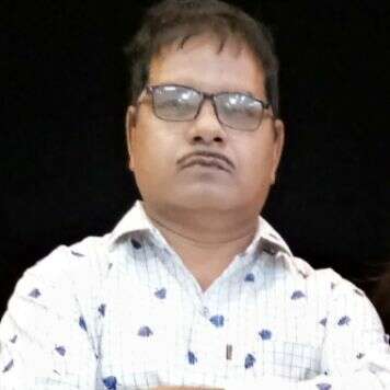 वो चाहता है उसे मैं भी लाजवाब कहूँ