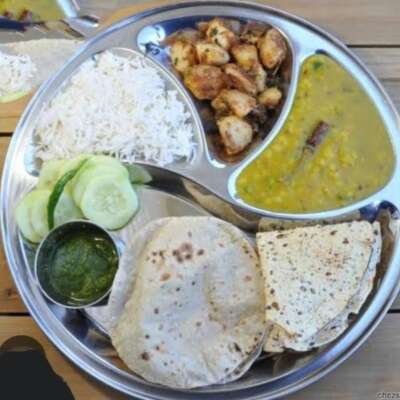 रहे टनाटन गात