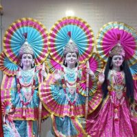 उसकी दोस्ती में