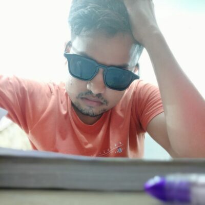 कुछ लड़कों का दिल, सच में टूट जाता हैं!