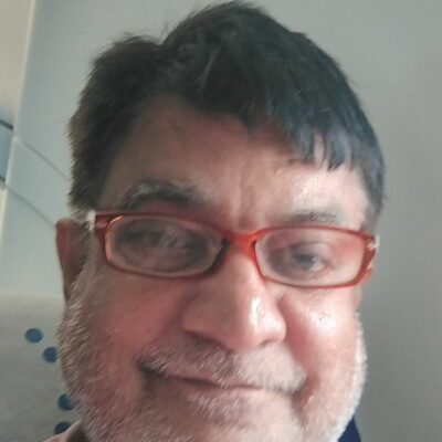 कीमतों ने छुआ आसमान