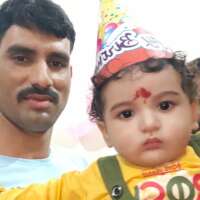 पिता बच्चों का सम्पूर्ण इतिहाश है