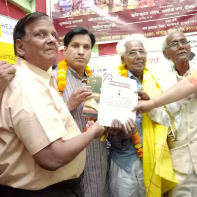 वीर रस की कविता (दुर्मिल सवैया)