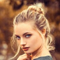 हम इतने भी बुरे नही,जितना लोगो ने बताया है