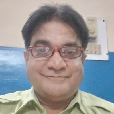 धरातल की दशा से मुंह मोड़