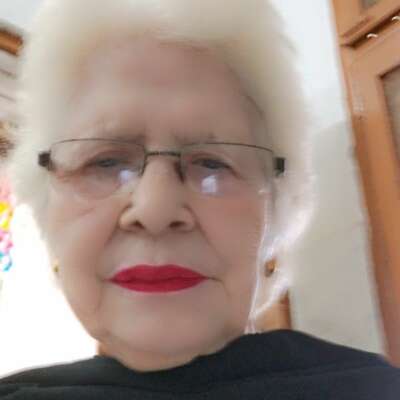 अगीत कविता : मै क्या हूँ??