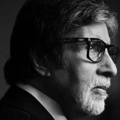 ✍️चरित्र वो है…!✍️