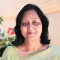 ध्वस्त  सारी  मान्यताएं  हो  गई  हैं